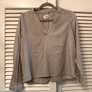 Marine Layer V Neck Blouse EUC